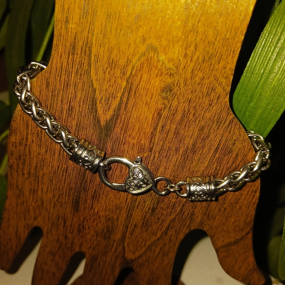 Link Heart Bracelet - Picture 7 of 11